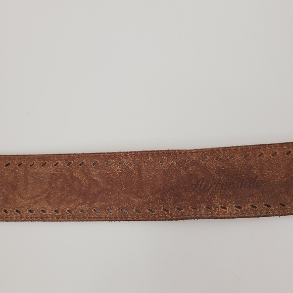Aeropostale L Brown Leather Floral Embossed Belt - Picture 5 of 10